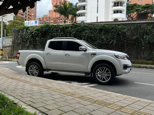 Renault Alaskan 2.5 Intens