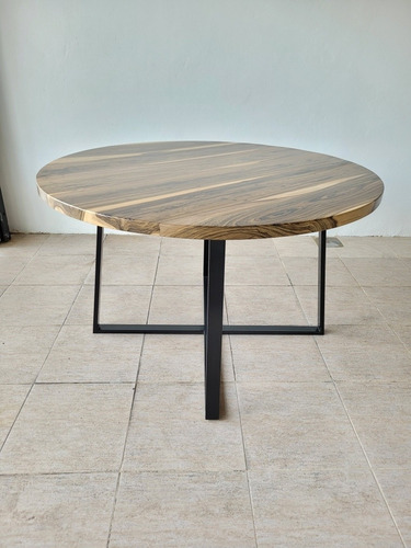 Imagen 7 de 9 de Mesa Redonda Industrial De Comedor Madera Dura Maciza 130cm
