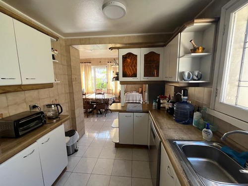 Venta Casa 5d 2b Servicios 2 Pisos Terreno 283/457 Me Ñuñoa