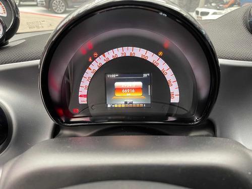 Imagen 9 de 11 de Smart Forfour 2018 8.9l Passion Turbo . At