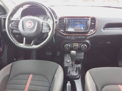 Imagem 3 de 9 de Fiat Toro 1.8 16v Evo Flex Freedom At6