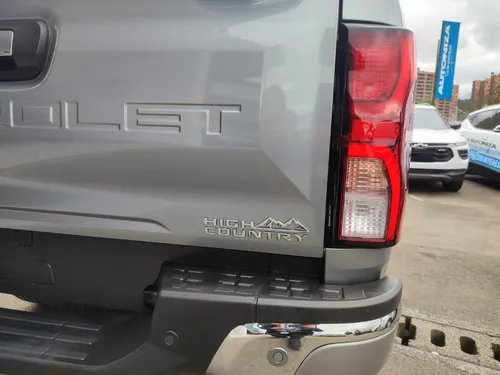 Chevrolet Colorado 2.8 Cd High Country 4X4 At