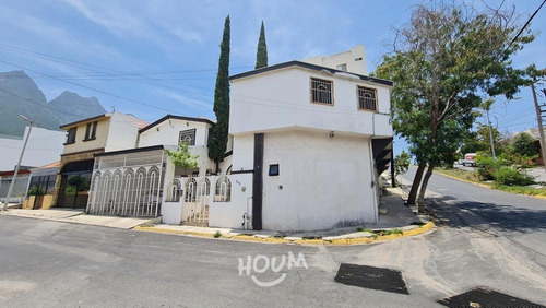 Imagen 2 de 28 de Casa En Rincón De Las Cumbres, Monterrey Con 4 Recámaras, 457 M², Id: 82954