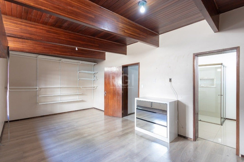 Casa Em Nonoai Com 4 Dormitórios - Lu431988