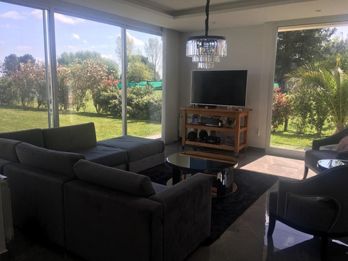Imagen 13 de 14 de Importante Casa Venta Terralagos Canning - Barrio Playa -