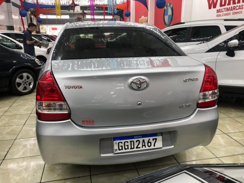 Toyota Etios Sedan Xs 1.5 2017