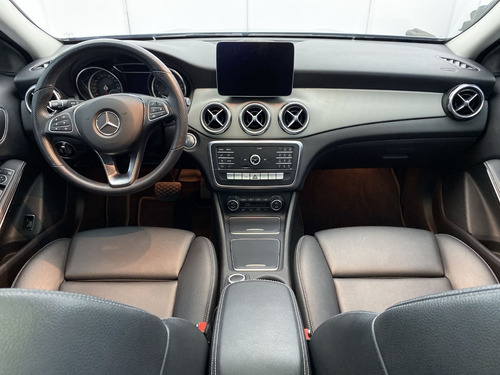 Mercedes-Benz Clase GLA 1.6 Urban