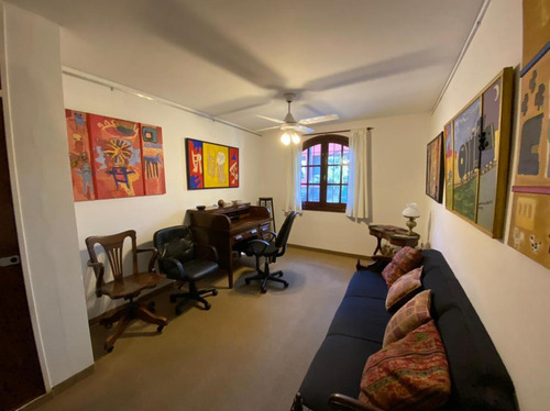 Casa En Venta 4 Dormitorios Con Jardín Y Parrilla - Martínez - Cercano A La Estación