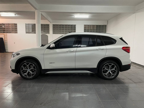 Imagem 7 de 10 de Bmw X1 2.0 16v Turbo Activeflex Sdrive20i X-line 4p