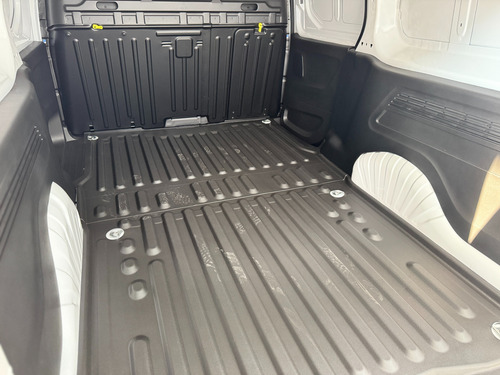 Peugeot Partner 1.2T Puretech Maxi Pack