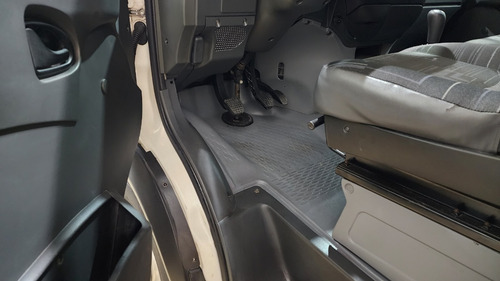 Iveco Daily 3.0 Furgon 40s14 H1 136cv 8m3 3000 Aa