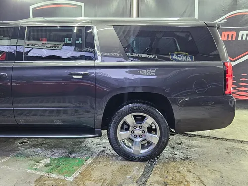 Chevrolet Suburban 5.4 Premier Piel 4x4 At