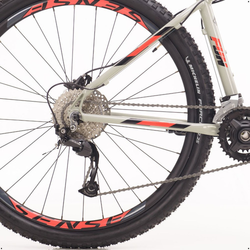 Mountain bike Sense Fun Evo 2023 aro 29 XL 18v freios de disco hidráulico câmbios Shimano Altus M2020 y Shimano Alivio M3100 Shadow cor cinza