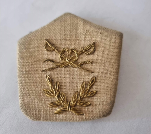 Insignia Distintivo Emblema Gendarmeria Hilo De Oro Antiguo