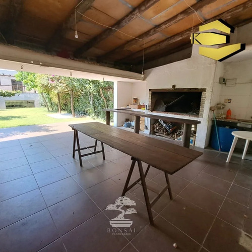 Venta Casa 2 Dormitorios Con Opción A 5 Y/o Negocio Buceo Montevideo B