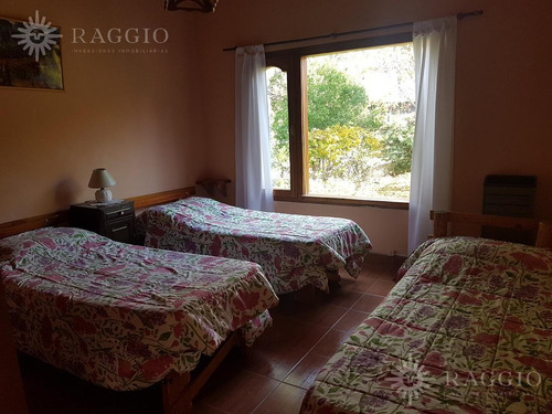 Complejo De 4 Cabañas S/lote De 2.000 M2 En Lago Puelo (cr-12)