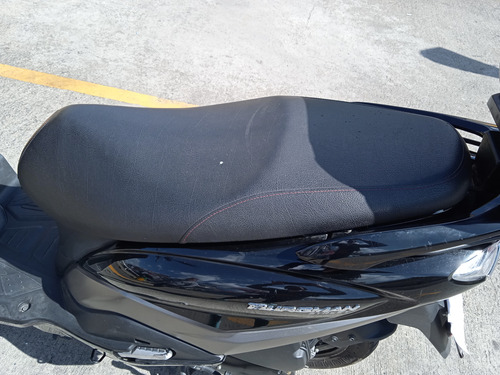 Imagen 11 de 14 de Suzuki Burgman
