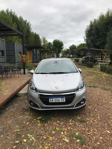 Peugeot 208 1.6 Feline 2016