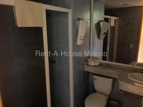 Hotel En Venta En Calle De Las Manzanas, Canalejas Rg 25-1712.