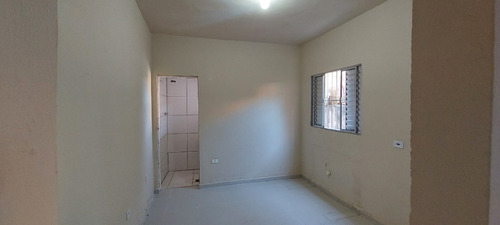 Vendo Casa Sobrado Com 3 Alugueis Sobrado Tem Tres Casas Todas Com Agua E Luz Independente Proximo A Tudo