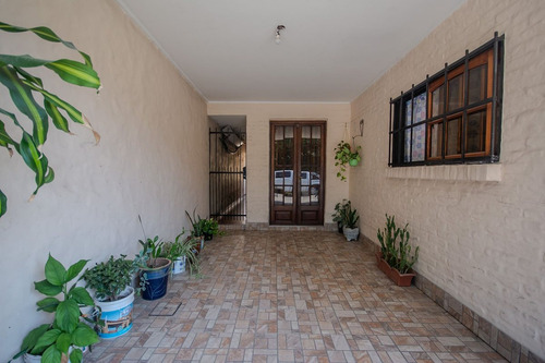 Venta Ph Tipo Casa 5 Amb-villa Luzuriaga-permuta