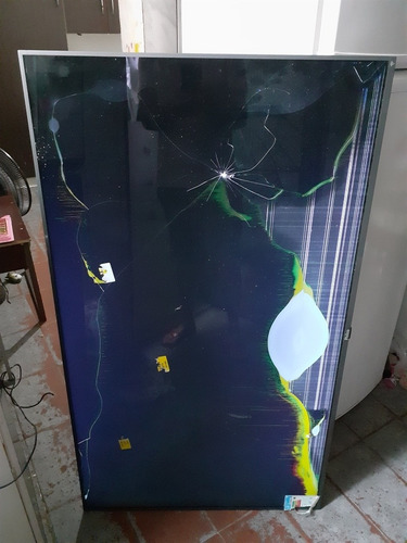 Smart Tv Philco 58 Polegadas, Tela Quebrado