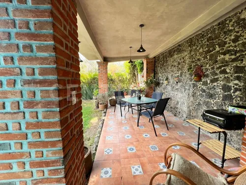 Casa En Venta En Tepoztlan, Morelos