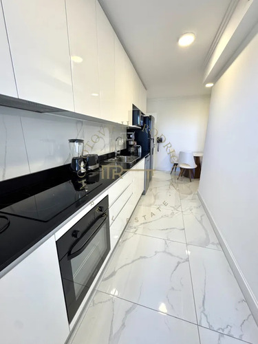 Apartamento Premium De Tres Suites Frente Al Mar. Alquiler Anual