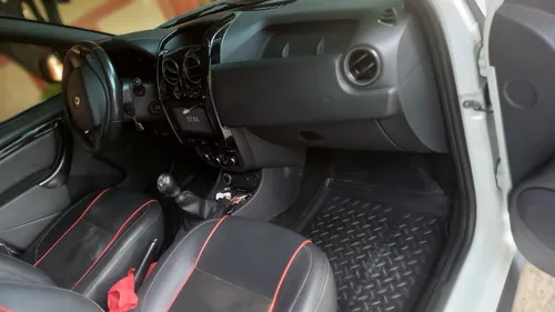 Renault Duster 2.0 Dynamique 4X4 At
