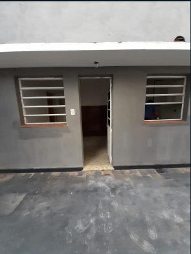 Casa En Venta - 2 Dormitorios 1 Baño - 100mts2 - Morón