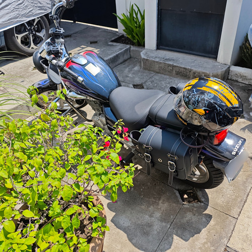 Suzuki Gz 150 2013, Llantas Nuevas, Batería Nueva, Faros Led