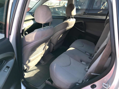 Toyota Rav4 2.4 4x2 At 2010