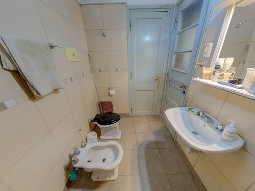 Casa En Venta Planta Alta 4 Ambientes Centro De Rosario