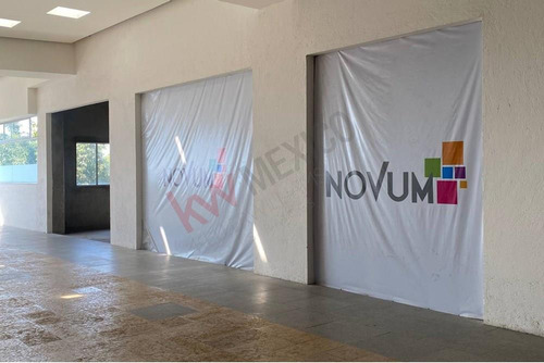 Local Comercial En Renta En Plaza Novum, Jiutepec Ideal Para Negocios De Alto Perfil