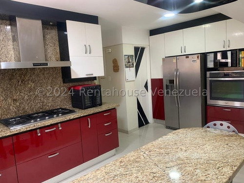 Carla Gonzalez Apartamento En Venta En La Urbanizacion Altamira Mls #24-24126 Sc