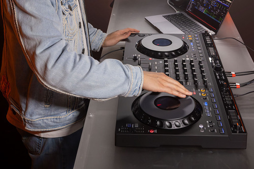Controladora Dj Consola Alpha Theta Grv-6 4 Canales - Plus