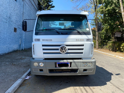 Imagem 3 de 9 de Vw 24220 Worker Truck Fuscão Ford Cargo Constelation