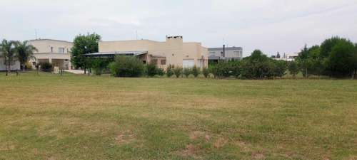 Venta Lote En Barrio Santa Rita - Retazado