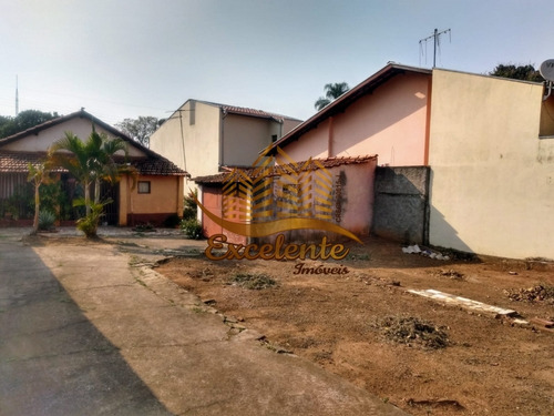 Imagem 2 de 4 de Casas - Venda - Vila Real - Cod. 496 - V496
