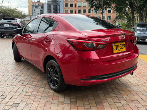 Mazda 2 1.5 Grand Touring Lx Sedan