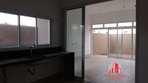 Casa À Venda No Bairro Piracangaguá - Taubaté/sp - 820