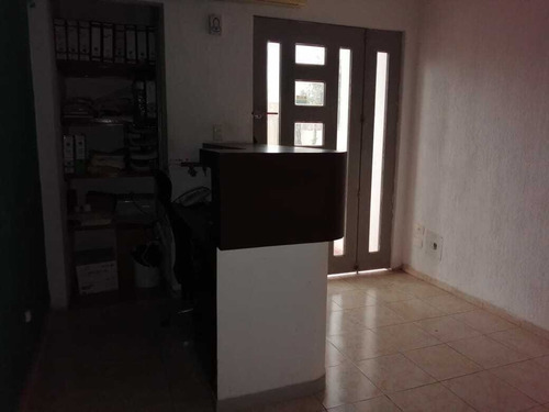 Imagen 2 de 7 de Oficinas En Renta