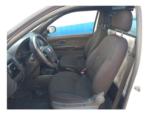 Imagem 8 de 10 de Fiat Strada Cs Hard Working 1.4 8v Flex