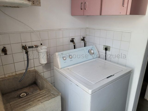 Imagen 7 de 26 de Casa En Venta Macaracuay 22-23622 Juan Paz 0412-6250686