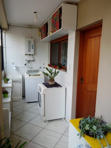 Casa Em Hípica Com 3 Dormitórios - Lu431333