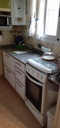 Imagen 3 de 13 de Departamento 2 Ambientes Muy Buena Ubicación