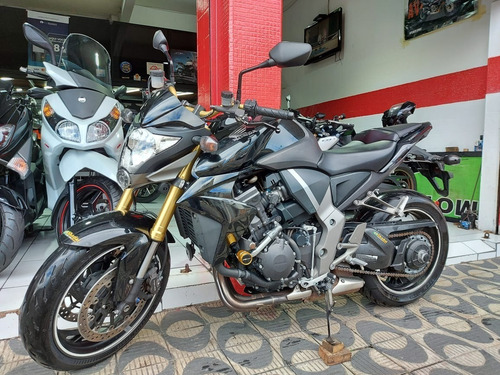 Imagem 1 de 10 de Honda Cb1000r Ano 2012