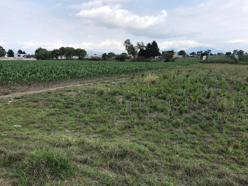 Terreno Av. Codagem, San Miguel Totocuitlapilco, Metepec, Edo. De México.