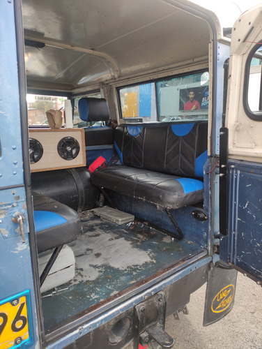 Land Rover Santana Campero