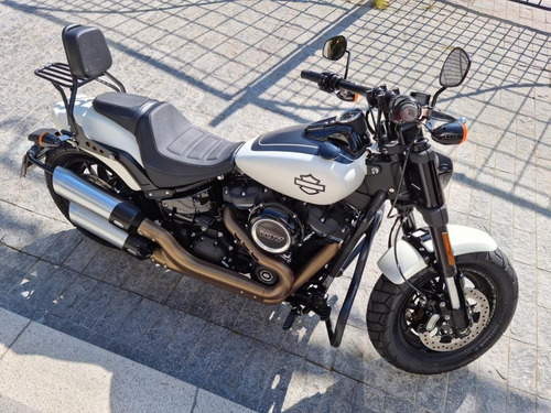 Imagem 2 de 8 de Harley-davidson Softail Fat Bob 107